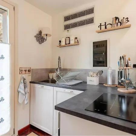 Tra Le Colline Di Con Ristorante Apartament